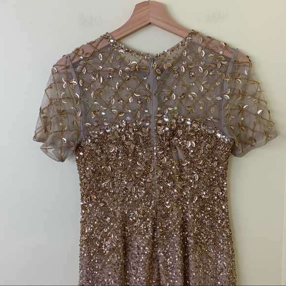 Aidan Mattox Ombre Sequin Column Gown Light Gold / Nude Size 4 - Picture 11 of 16